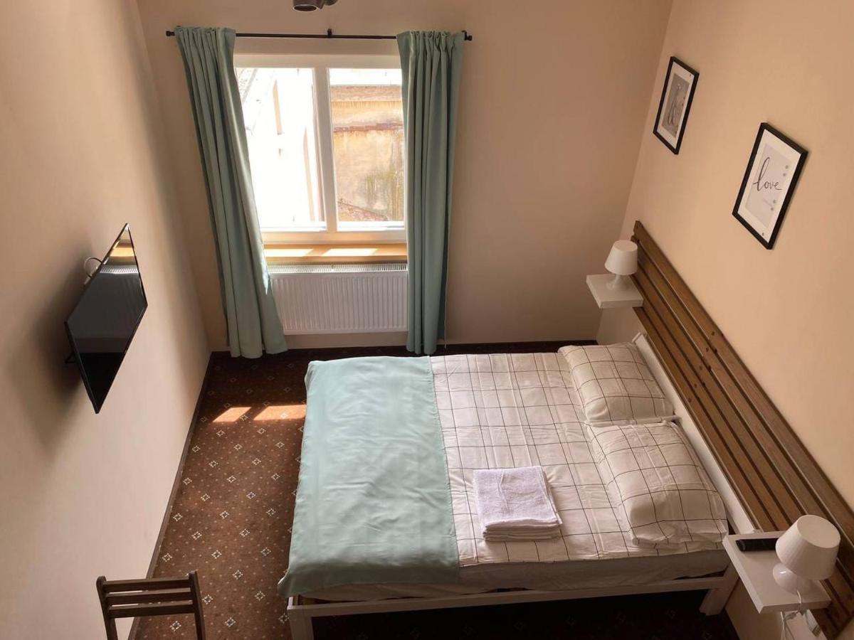 Apartamenty Dobra Noc Przy Wawelu 2 Bedrooms Cracovia Esterno foto